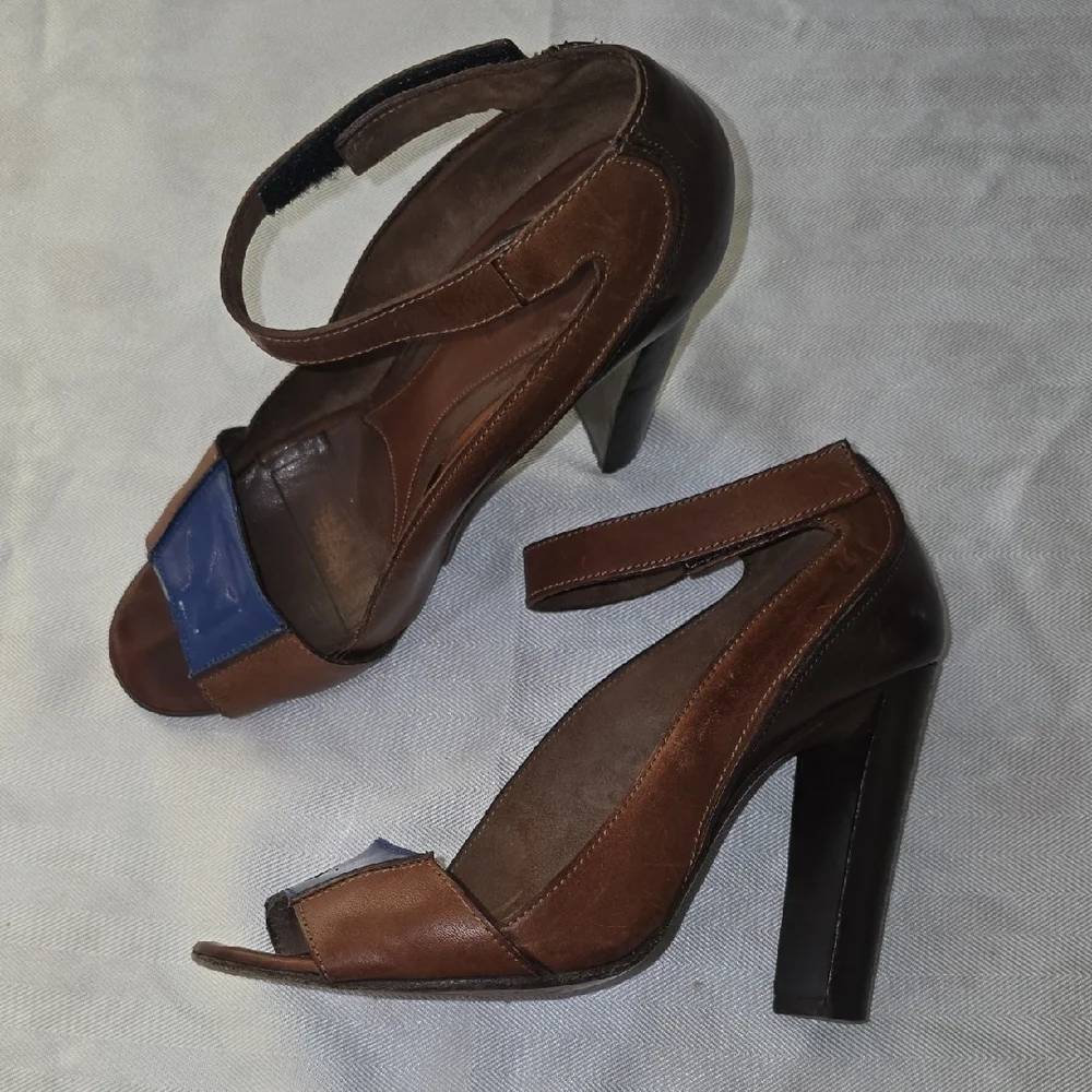 🌸Marni Brown and Blue Women's‎ Heels 9